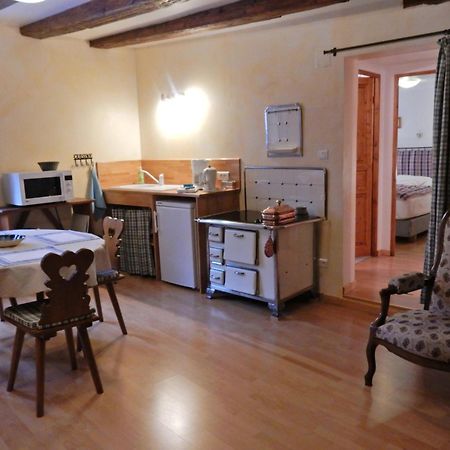 An Apartment In A 17Th Century Wine Grower S House Riquewihr Exterior photo