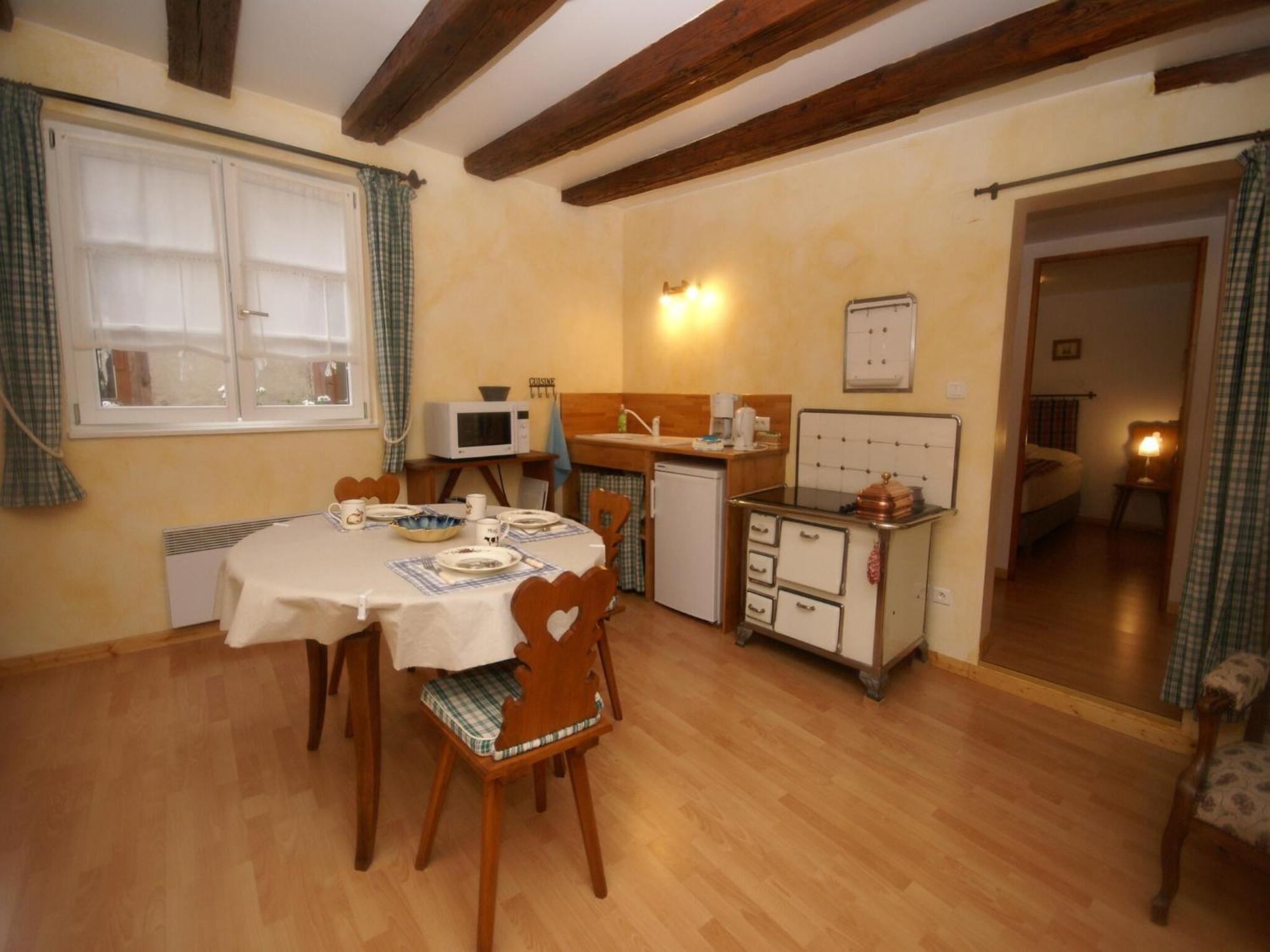 An Apartment In A 17Th Century Wine Grower S House Riquewihr Exterior photo